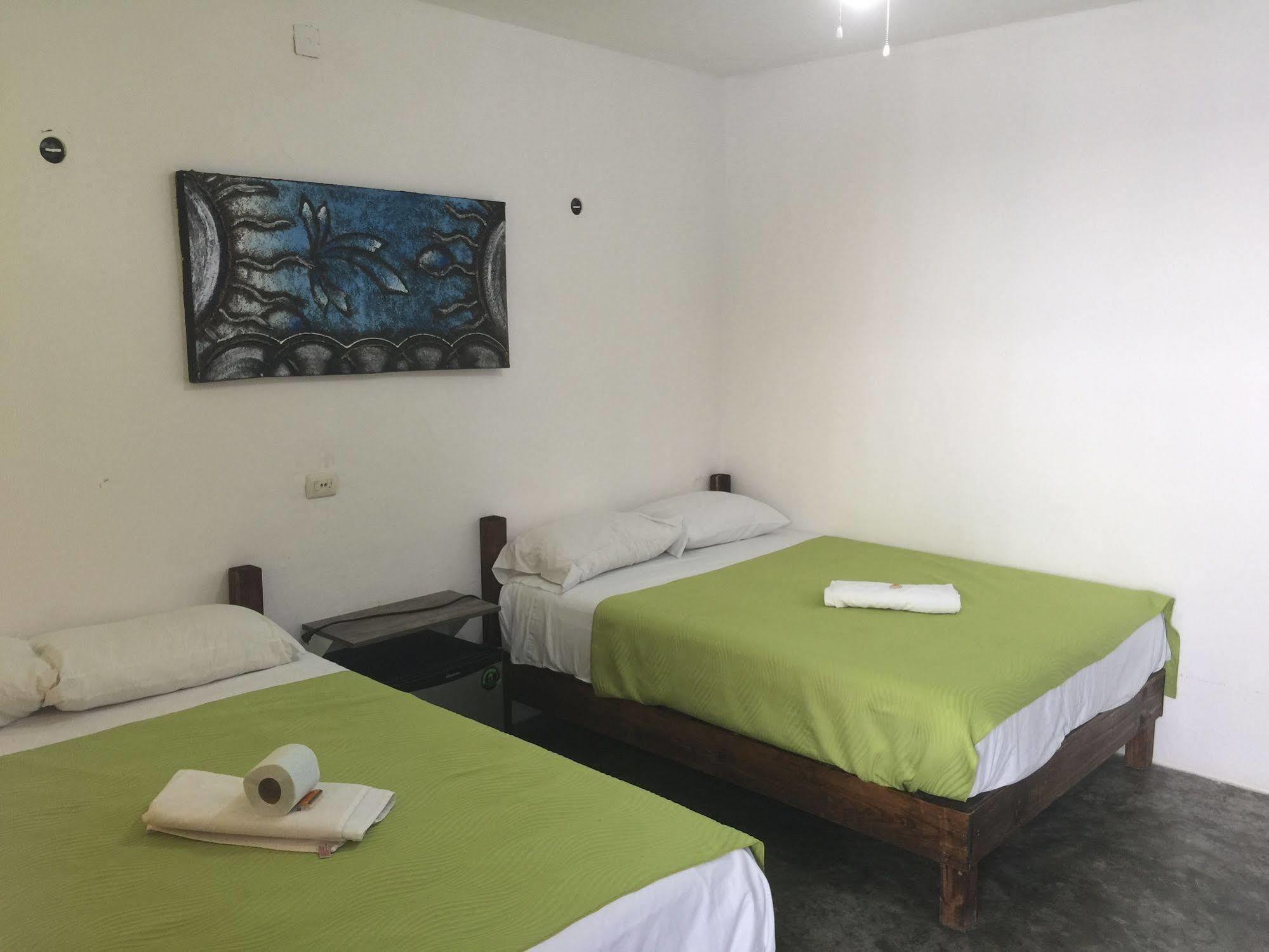 Emotion Avenida Tulum Hotel & Hostal المظهر الخارجي الصورة